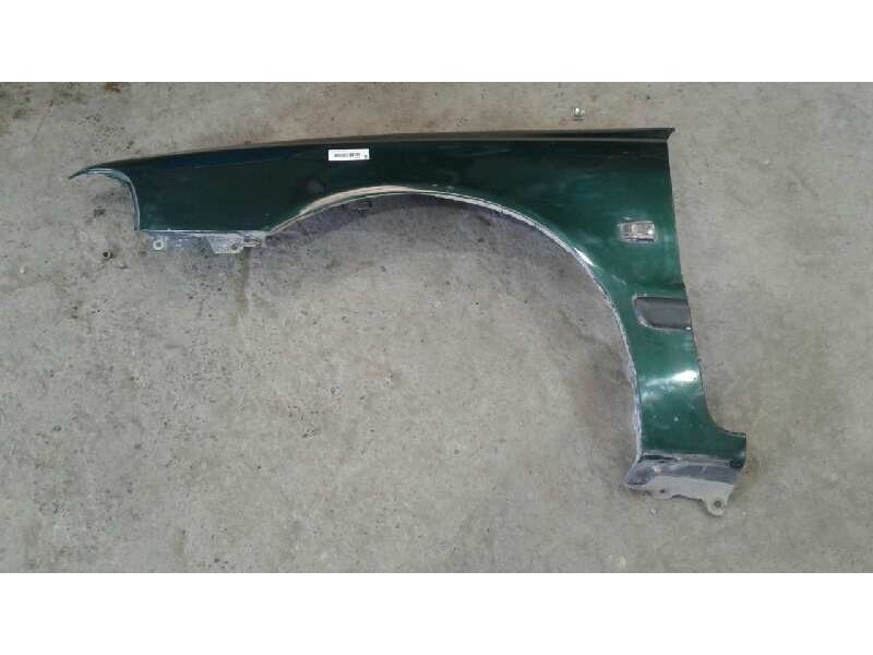 Recambio de aleta delantera izquierda para volvo v40 familiar 1.8 16v referencia OEM IAM   