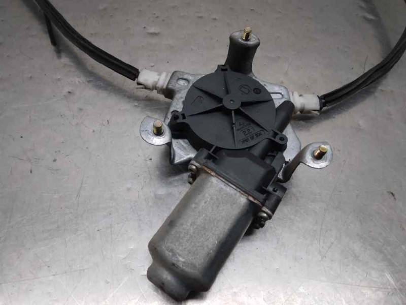 Recambio de elevalunas delantero derecho para renault clio ii fase ii (b/cb0) authentique referencia OEM IAM 7700842246  