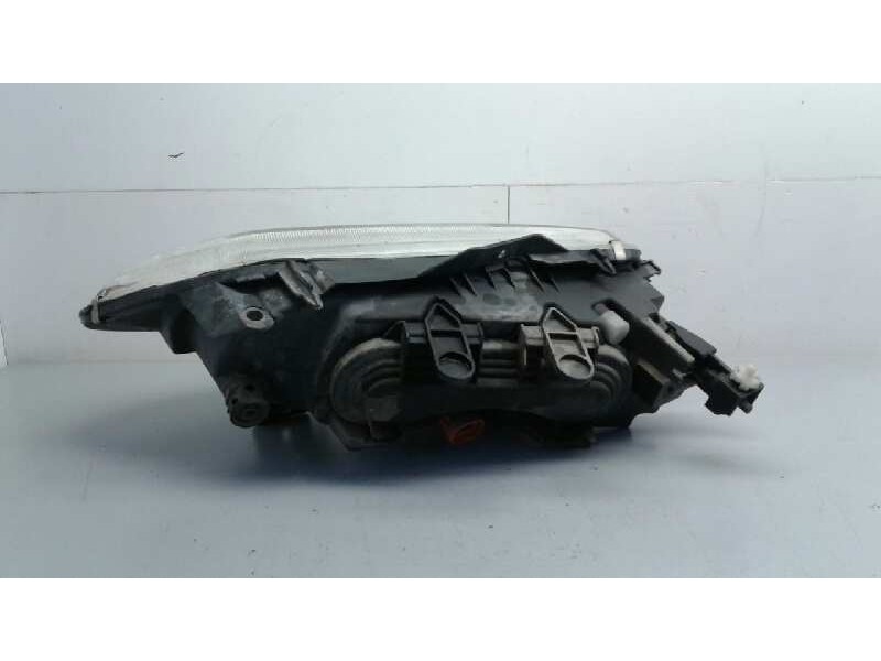 Recambio de faro derecho para renault laguna (b56) 1.8 rn (b56b) referencia OEM IAM 7701038262  