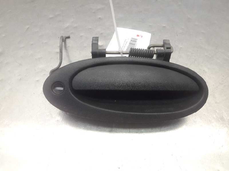 Recambio de maneta exterior delantera derecha para renault laguna (b56) 1.8 rn (b56b) referencia OEM IAM 7700821374  