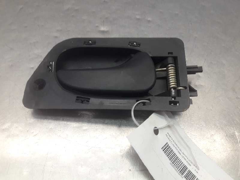 Recambio de maneta interior delantera derecha para renault laguna (b56) 1.8 rn (b56b) referencia OEM IAM 7700823285  