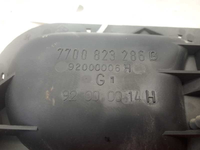 Recambio de maneta interior delantera izquierda para renault laguna (b56) 1.8 rn (b56b) referencia OEM IAM 7700823286  