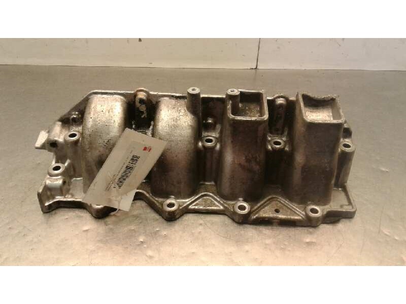 Recambio de colector admision para renault megane ii classic berlina 1.6 16v referencia OEM IAM 8200329496  