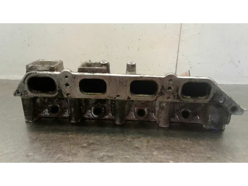 Recambio de colector admision para renault megane ii classic berlina 1.6 16v referencia OEM IAM 8200329496  