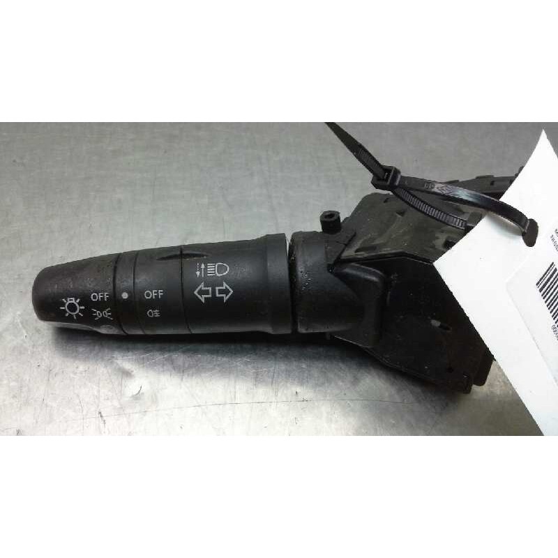 Recambio de mando intermitentes para nissan x-trail (t30) 2.2 dci diesel cat referencia OEM IAM   