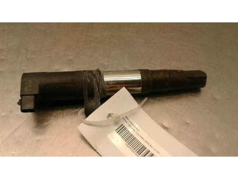 Recambio de bobina encendido para renault megane ii classic berlina 1.6 16v referencia OEM IAM 8200765882  