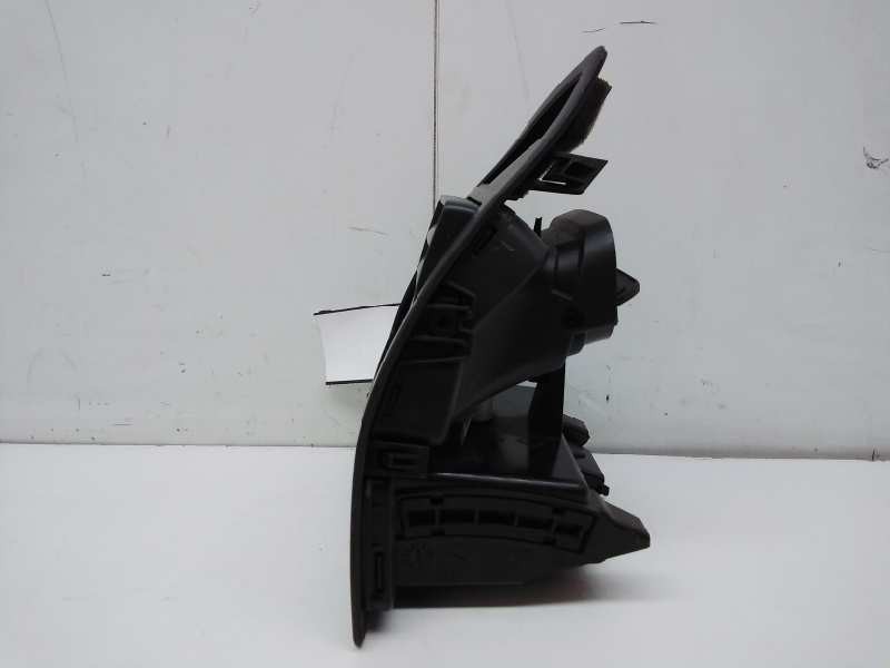 Recambio de aireador derecho para citroen c4 berlina collection referencia OEM IAM 9646337977  