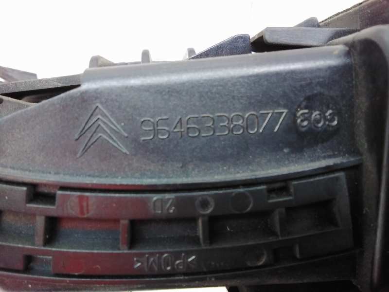 Recambio de aireador izquierdo para citroen c4 berlina collection referencia OEM IAM 9646338077  