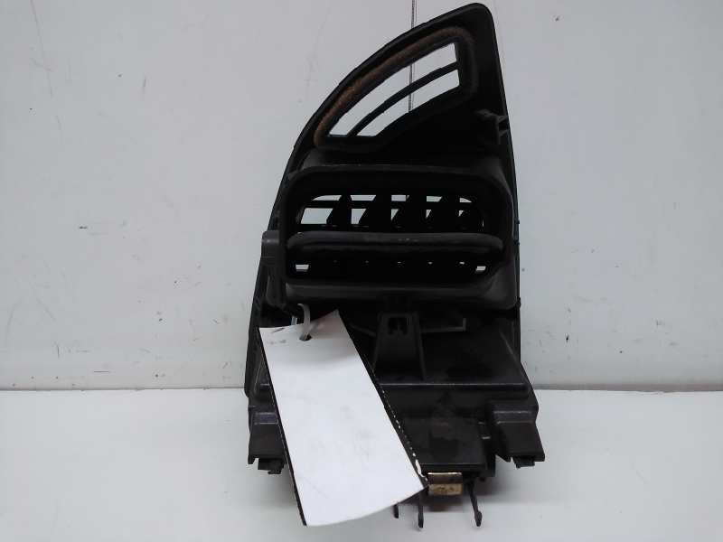 Recambio de aireador izquierdo para citroen c4 berlina collection referencia OEM IAM 9646338077  