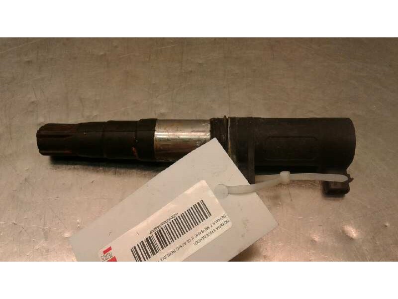 Recambio de bobina encendido para renault megane ii classic berlina 1.6 16v referencia OEM IAM 8200765882  
