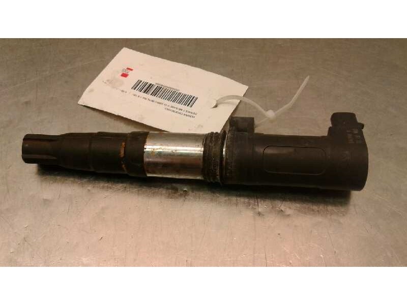 Recambio de bobina encendido para renault megane ii classic berlina 1.6 16v referencia OEM IAM 8200765882  