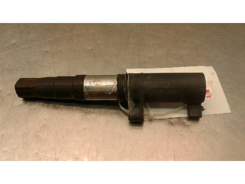Recambio de bobina encendido para renault megane ii classic berlina 1.6 16v referencia OEM IAM 8200765882  