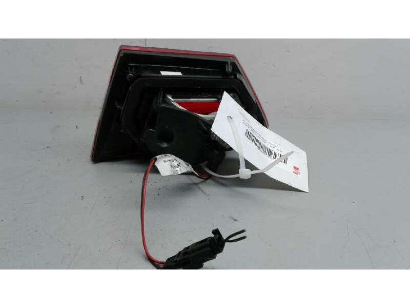 Recambio de piloto trasero izquierdo porton para renault clio iv technofeel referencia OEM IAM   