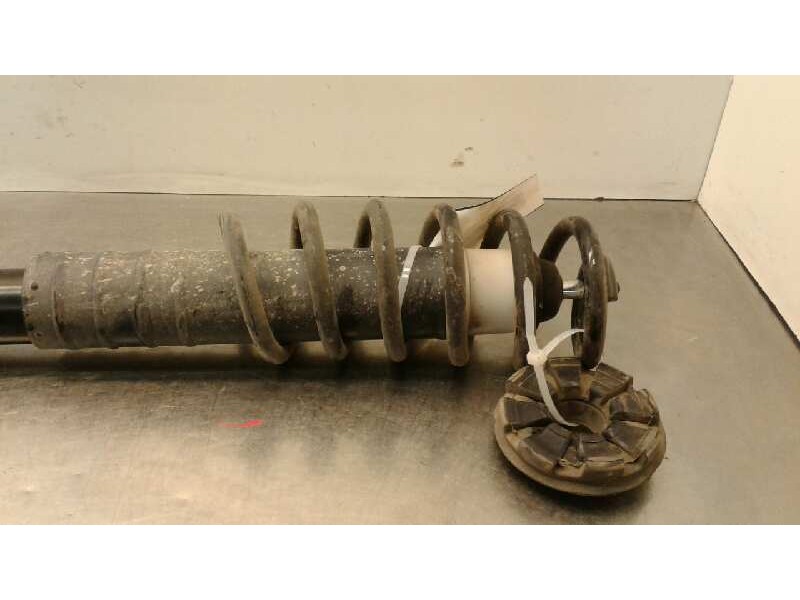 Recambio de amortiguador trasero izquierdo para renault clio iv technofeel referencia OEM IAM 562109815  