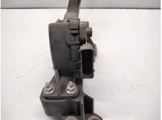 Recambio de pedal embrague para nissan navara pick-up (d40m) 2.5 dci diesel cat referencia OEM IAM 18002EB400  97531 2
