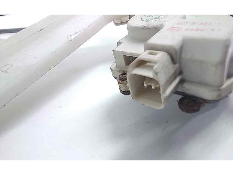 Recambio de cerradura puerta trasera derecha para hyundai elantra (xd) 2.0 crdi comfort (5-ptas.) referencia OEM IAM 814202D001 