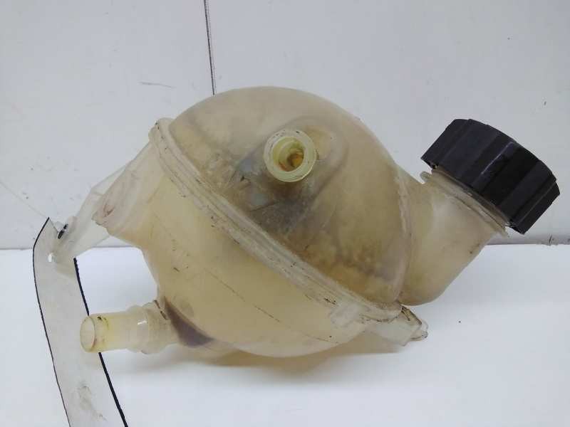 Recambio de deposito expansion para citroen c4 berlina collection referencia OEM IAM   