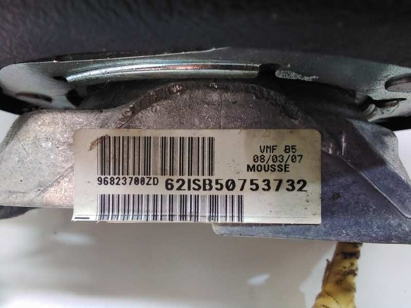 Recambio de volante para citroen c4 berlina collection referencia OEM IAM 96823700ZD  