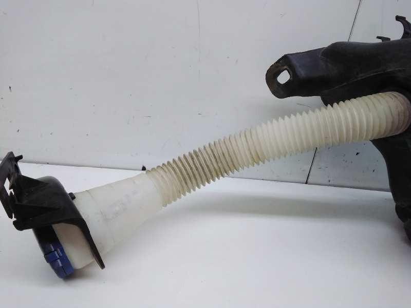 Recambio de deposito limpia para citroen c4 berlina collection referencia OEM IAM 9658685280  