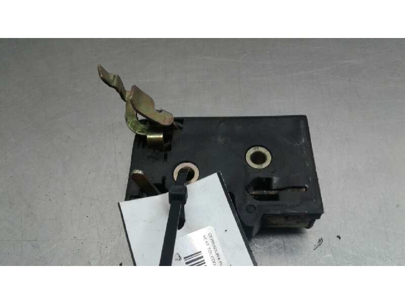 Recambio de cerradura puerta delantera izquierda para seat toledo (1l) se referencia OEM IAM 1L0837015  