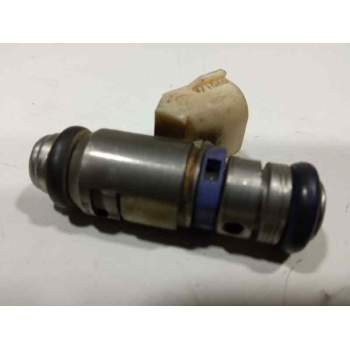 Recambio de inyector para seat ibiza (6j5) stylance / style referencia OEM IAM O38031AM  