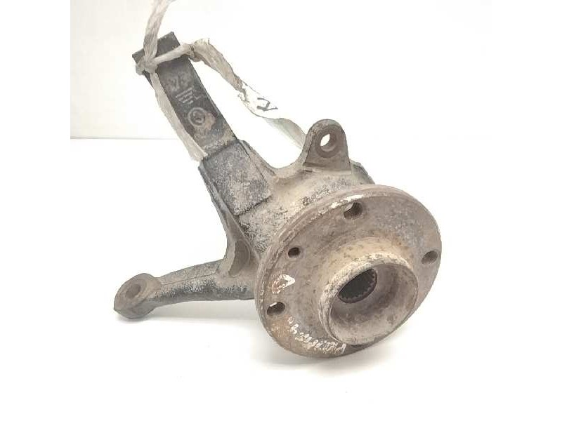 Recambio de mangueta delantera derecha para lancia prisma 1.6 referencia OEM IAM   9757