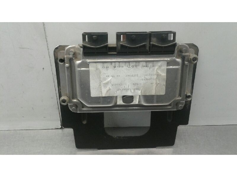 Recambio de centralita motor uce para peugeot 307 (s1) xt referencia OEM IAM 194061  