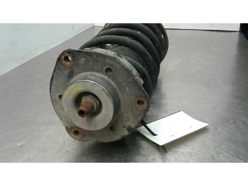 Recambio de amortiguador delantero izquierdo para volkswagen polo (9n1) referencia OEM IAM 3103751  