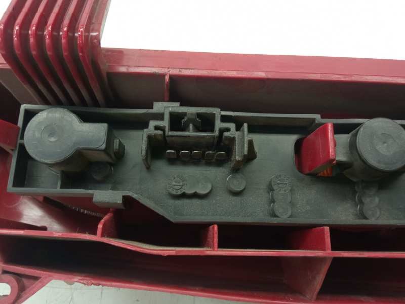 Recambio de piloto trasero derecho para fiat seicento (187) 1.1 referencia OEM IAM 39660748D  97887