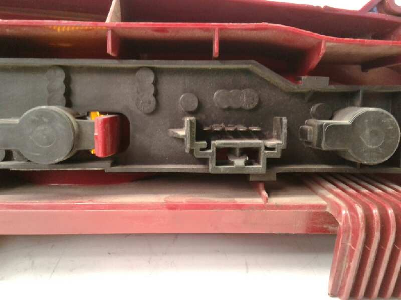 Recambio de piloto trasero derecho para fiat seicento (187) 1.1 referencia OEM IAM 39660748D  97887