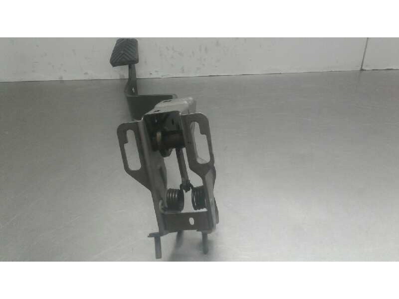 Recambio de pedal embrague para mitsubishi montero (v60/v70) 3.2 di-d gls (3-ptas.) referencia OEM IAM   