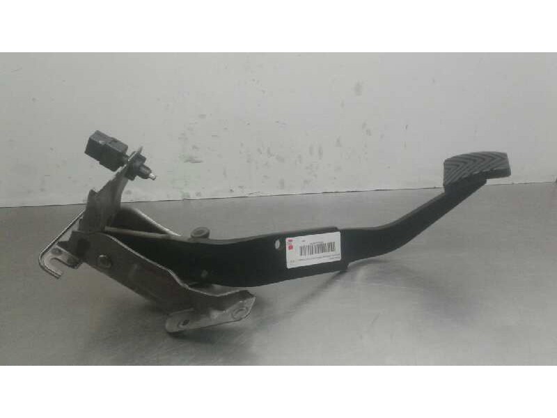 Recambio de pedal freno para mitsubishi montero (v60/v70) 3.2 di-d gls (3-ptas.) referencia OEM IAM   