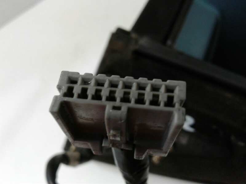 Recambio de retrovisor izquierdo para nissan primera berlina (p12) acenta referencia OEM IAM 96302AU480  