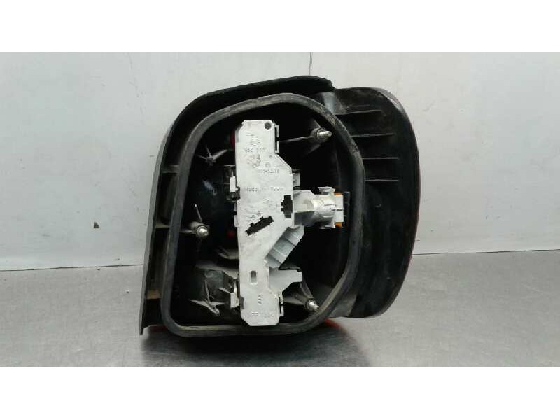 Recambio de piloto trasero izquierdo para volkswagen polo berlina (6n1) básico referencia OEM IAM 6N0945095B  