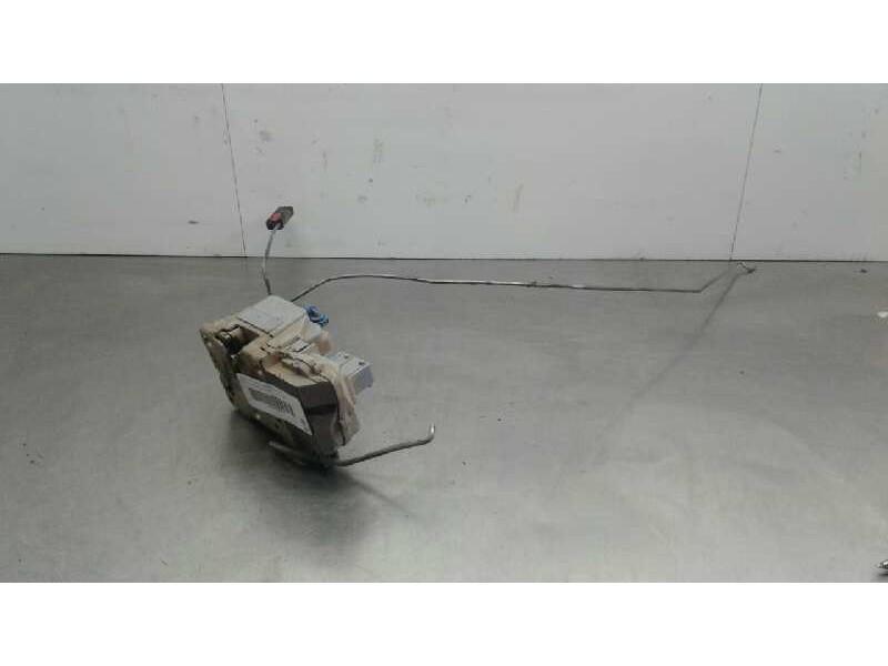 Recambio de cerradura puerta delantera derecha para peugeot partner (s1) break referencia OEM IAM 9136J6  