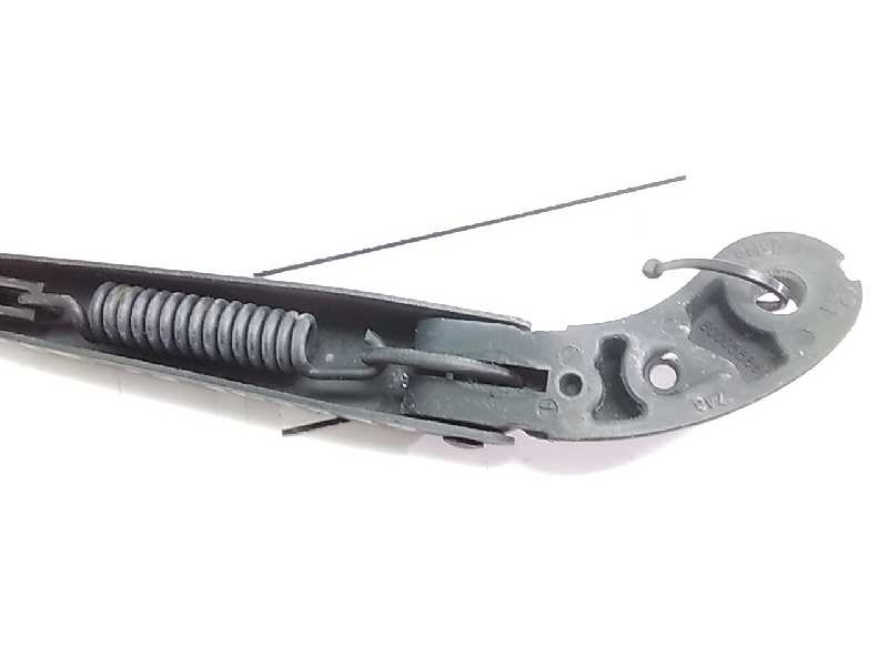 Recambio de brazo limpia delantero derecho para mini mini (r50,r53) cooper referencia OEM IAM 80005586  