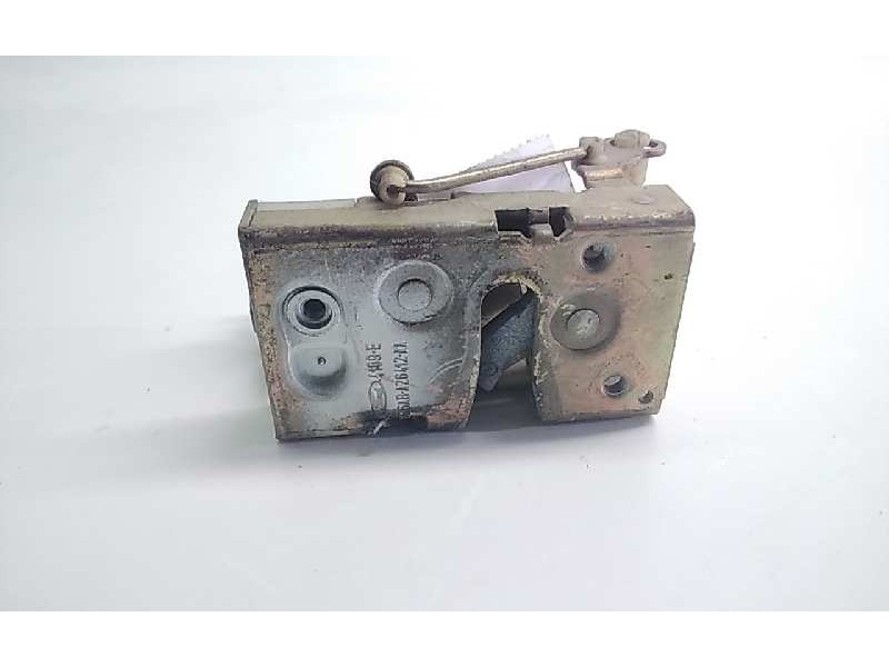 Recambio de cerradura puerta trasera derecha para ford escort berlina cl referencia OEM IAM 85ABA26412AA  