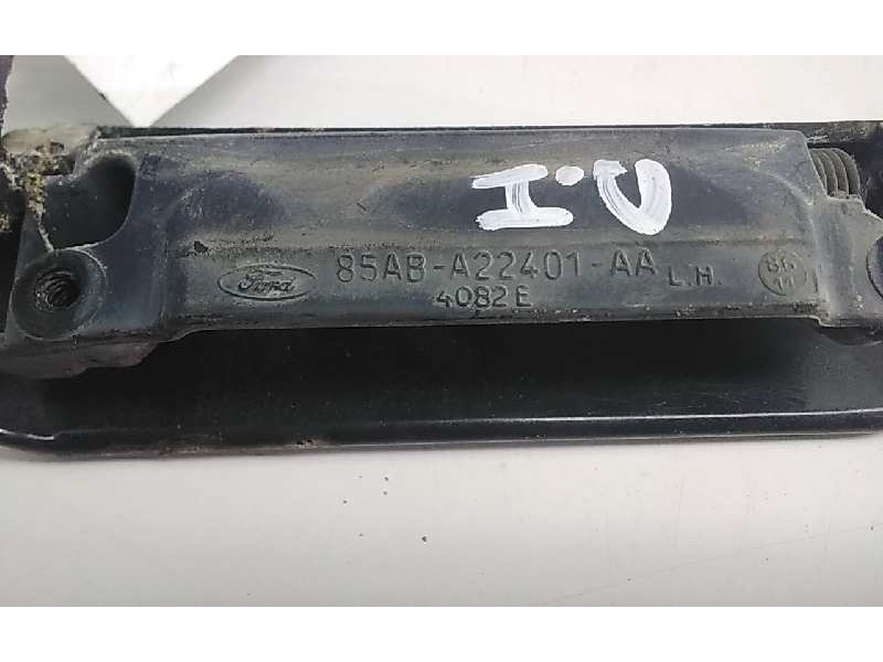 Recambio de maneta exterior delantera izquierda para ford escort berlina cl referencia OEM IAM 85AA22401AA  