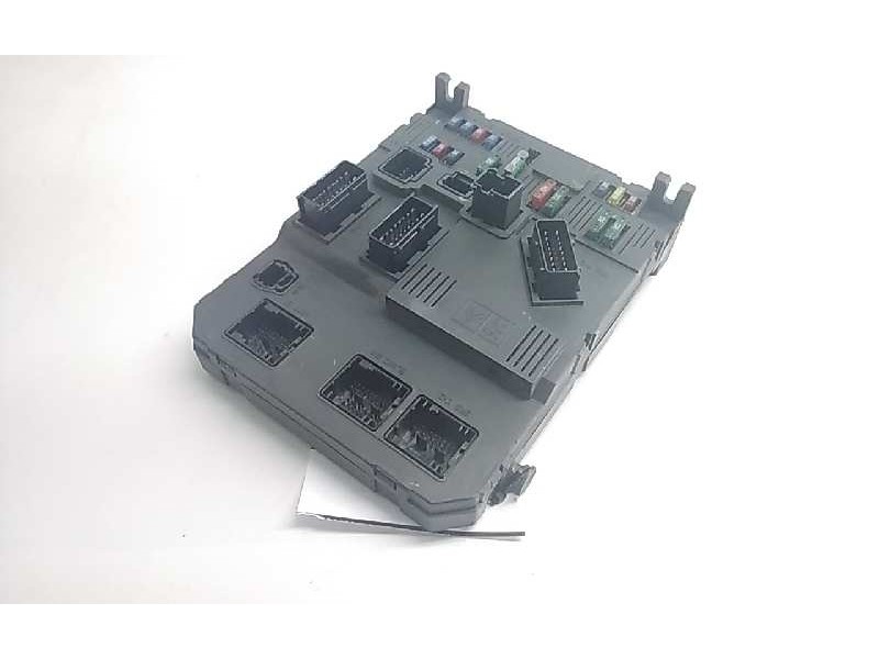 Recambio de centralita bsi para peugeot 206 berlina xn referencia OEM IAM 9645747480  