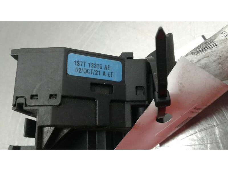 Recambio de mando luces para ford mondeo berlina/familiar (fd) 1.8 turbodiesel referencia OEM IAM 1S7T13335AE  98436