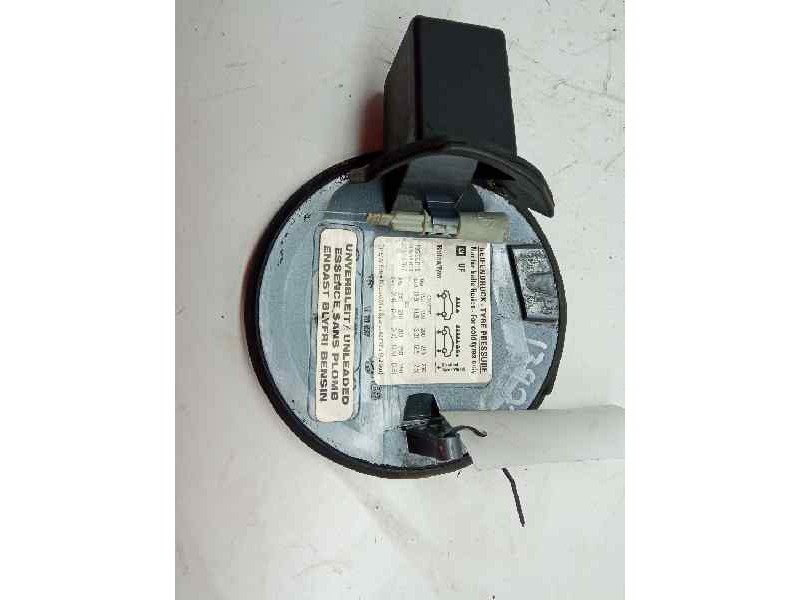 Recambio de tapa exterior combustible para opel astra gtc enjoy referencia OEM IAM 13111667  