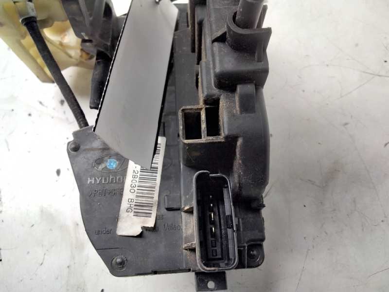 Recambio de cerradura puerta delantera derecha para hyundai santa fe (bm) 2.2 crdi comfort 4x4 referencia OEM IAM 813202B030BHG 