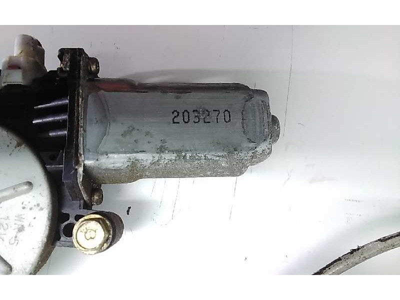 Recambio de elevalunas trasero derecho para honda stream (rn1/3) 2.0i es referencia OEM IAM 203270  