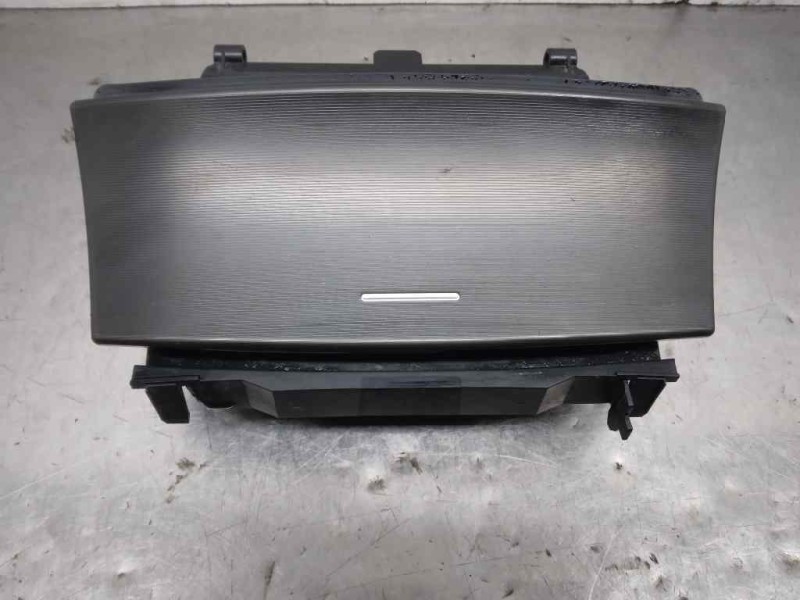 Recambio de cenicero para mercedes clase c (w203) sportcoupe c 200 cdi (la) (203.707) referencia OEM IAM   
