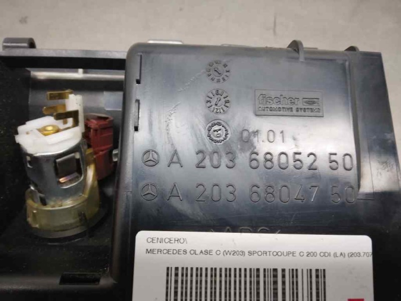 Recambio de cenicero para mercedes clase c (w203) sportcoupe c 200 cdi (la) (203.707) referencia OEM IAM   