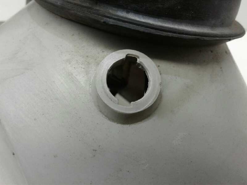 Recambio de faro izquierdo para seat ibiza gl referencia OEM IAM   