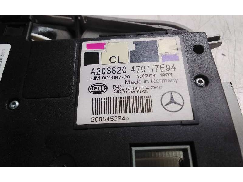 Recambio de luz interior para mercedes clase c (w203) sportcoupe c 200 cdi (la) (203.707) referencia OEM IAM A2038204701  