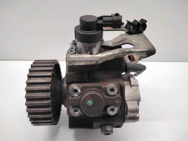 Recambio de bomba inyeccion para citroën c4 berlina collection referencia OEM IAM 0445010102 BOSCH 