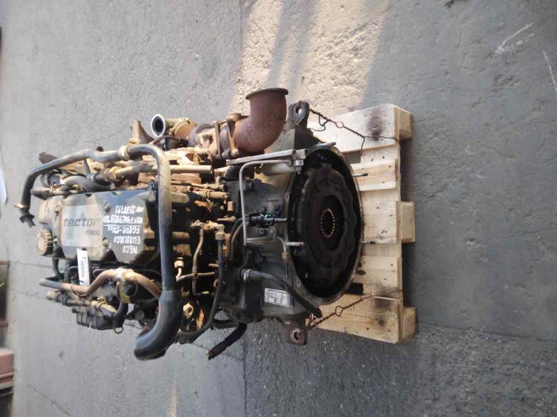 Recambio de motor completo para iveco eurocargo fg 80 e tráfico urbano referencia OEM IAM F4AE3481B  