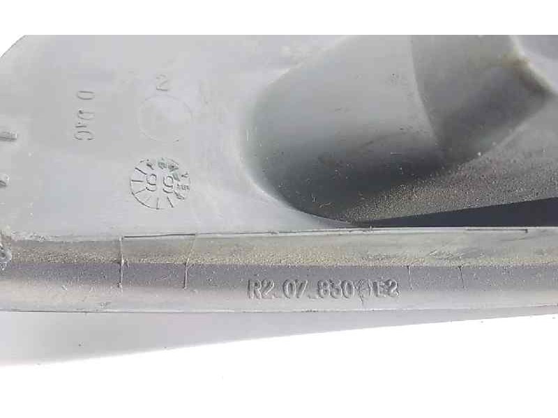 Recambio de mando elevalunas delantero derecho para renault megane i coach/coupe (da0) 1.9 dti diesel cat referencia OEM IAM R20